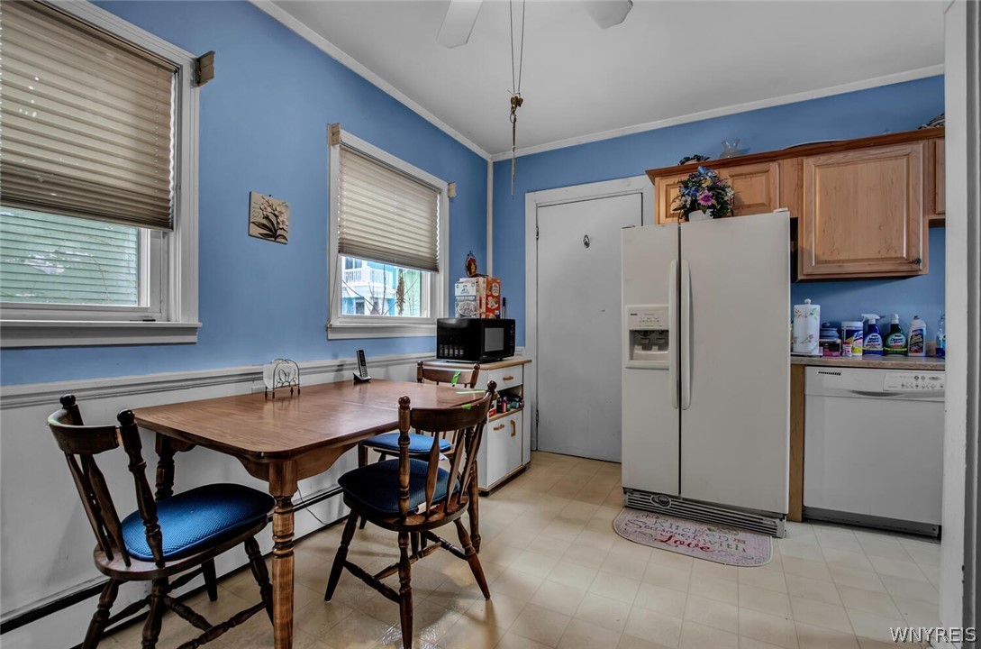 40 Putnam Street Buffalo, NY 14213 - Photo 9 of 31