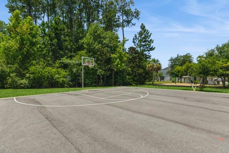 151 North Sand Palm Road, Unit 151 Freeport, FL 32439 - Photo 29 of 35 a view of a tennis court