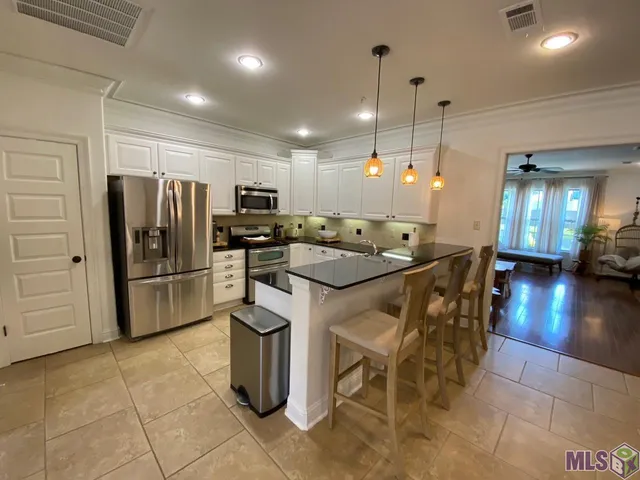 $284,000 | 14155 Highway 73, Unit 20, Prairieville, LA 70769