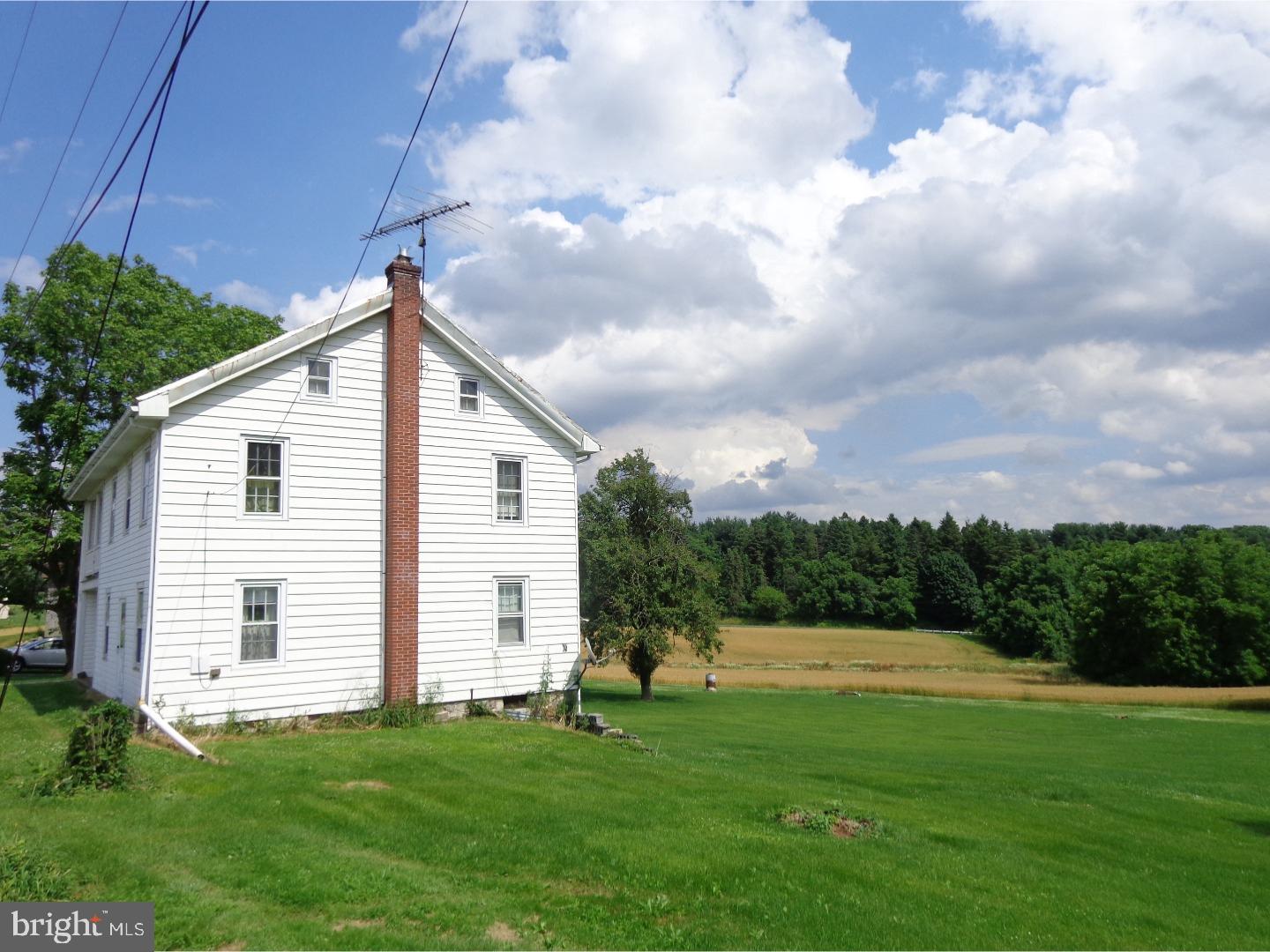 458 Bunkerhill Road Robesonia, PA 19551 - Photo 3 of 11 Gallery Image 3