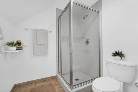 $550,000 | 2318 Vintage Drive, Unit 2318, Lighthouse Point, FL 33064