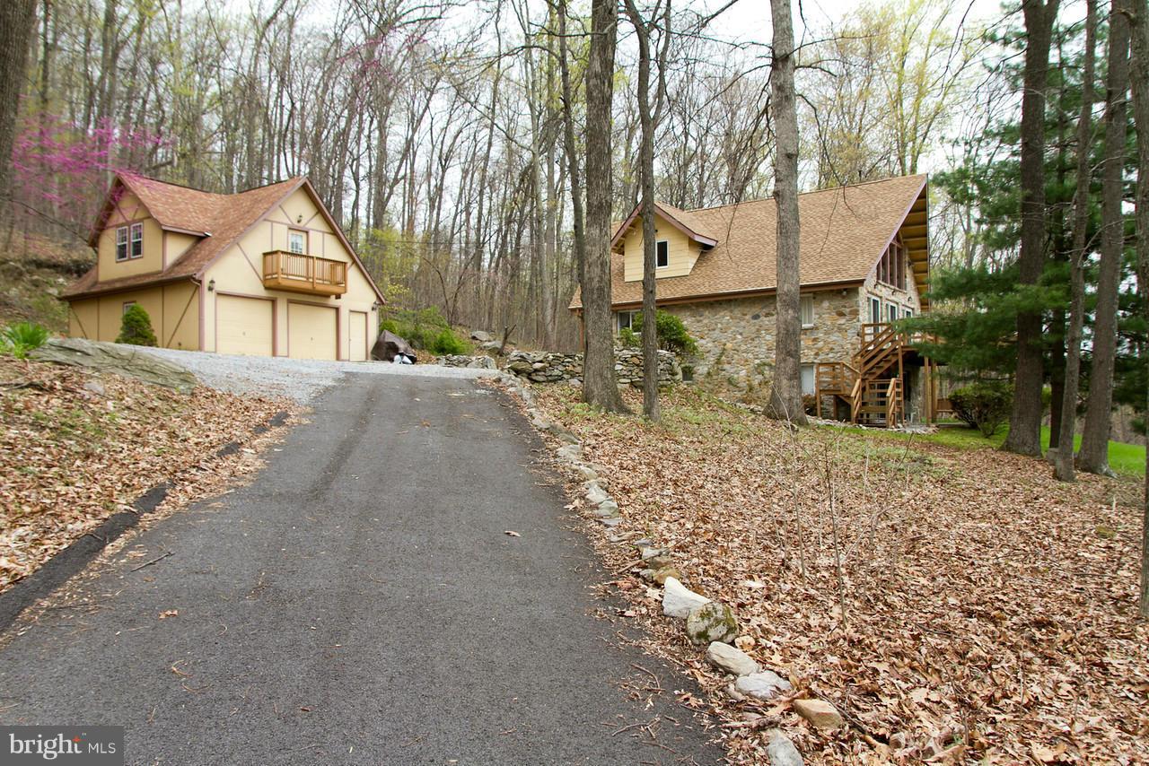 2746 Kaetzel Road Rohrersville, MD 21779 - Photo 3 of 30 Photo of A-Frame House & Detached Garage