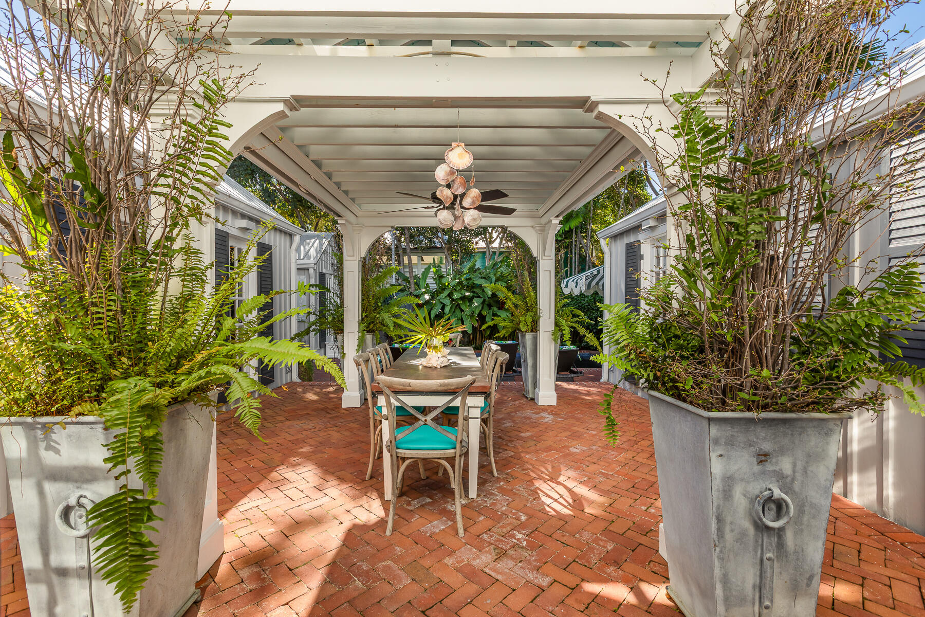 418 William Street Key West, FL 33040 - Photo 29 of 40 418 WILLIAM ST WEB-28