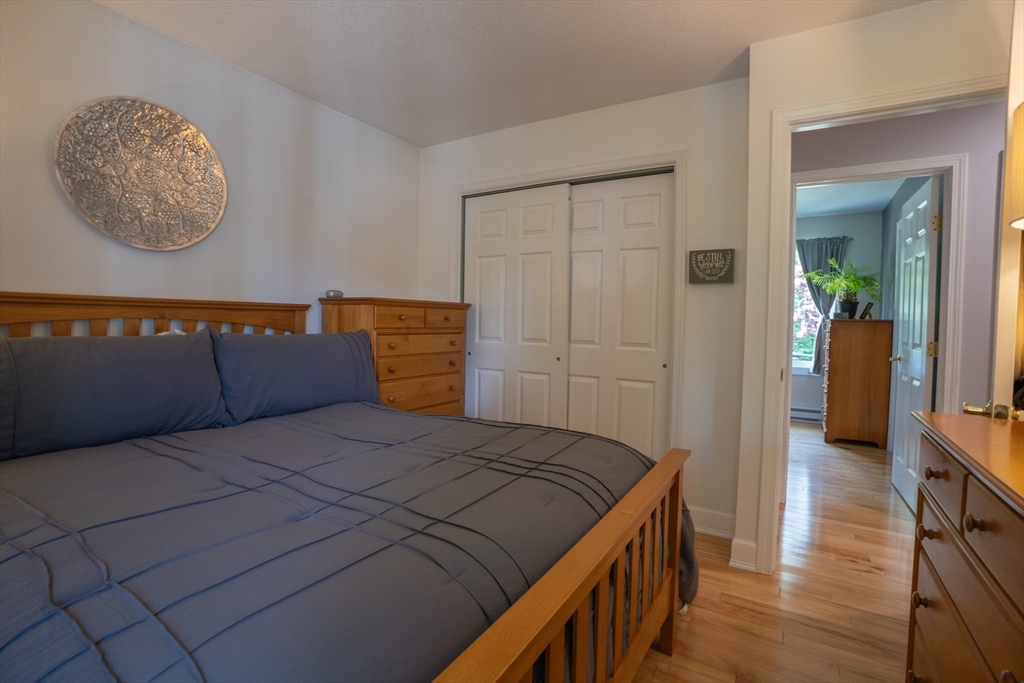 305 Scadding Street Taunton, MA 02780 - Photo 21 of 38