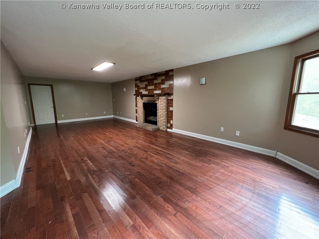 11 Cabin Road Chapmanville, WV 25508 - Photo 10 of 30 Gallery Image 10
