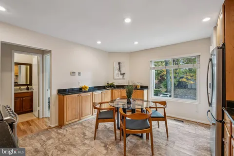 $819,000 | 10763 Mist Haven Terrace, Rockville, MD 20852