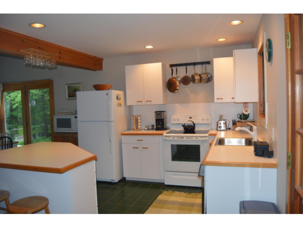408 Howland Farm Road Mount Holly, VT 05730 - Photo 4 of 29