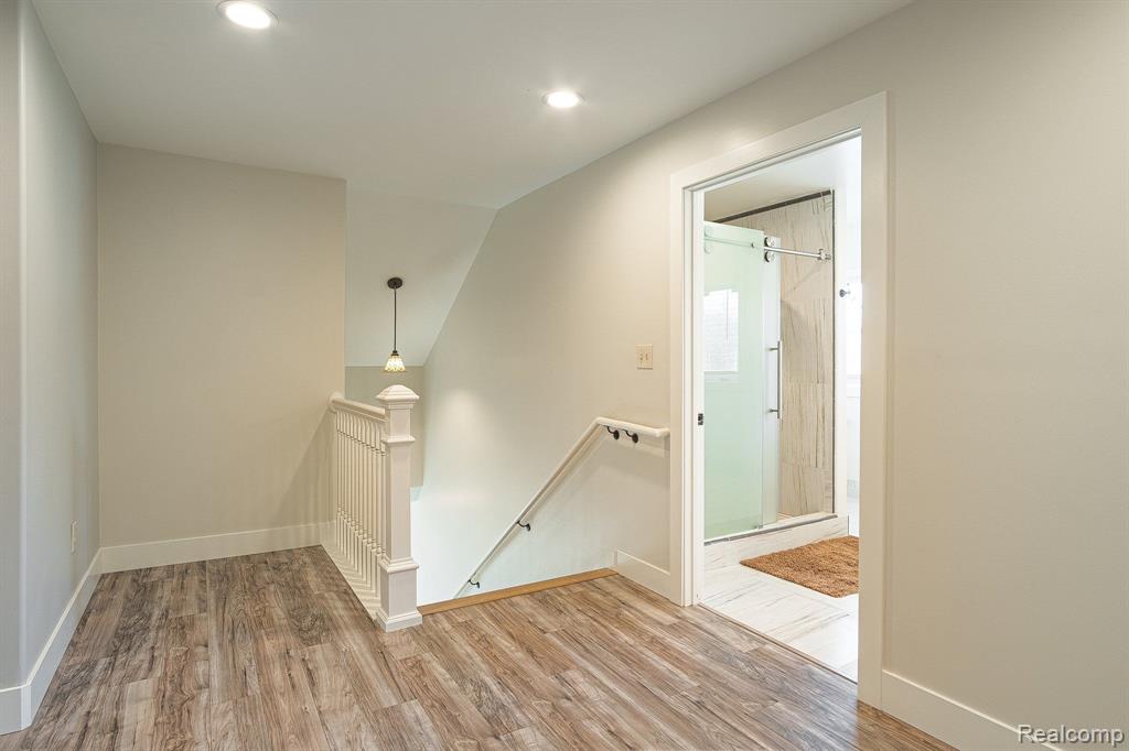 28706 West Nine Mile Road Farmington Hills, MI 48336 - Photo 36 of 51