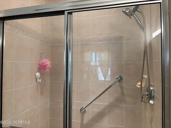 $284,500 | 20 Winkle Court, Whiting, NJ 08759