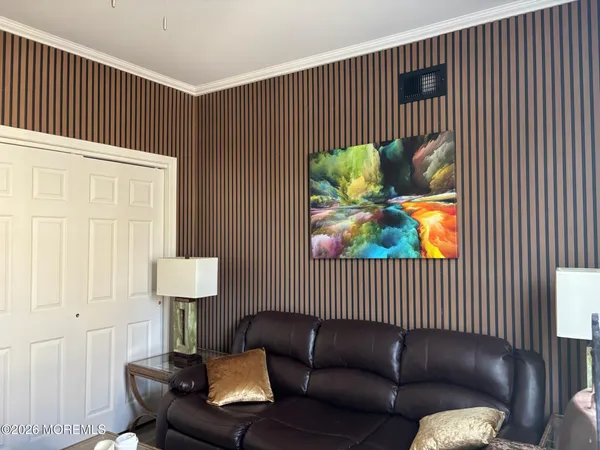 $284,500 | 20 Winkle Court, Whiting, NJ 08759