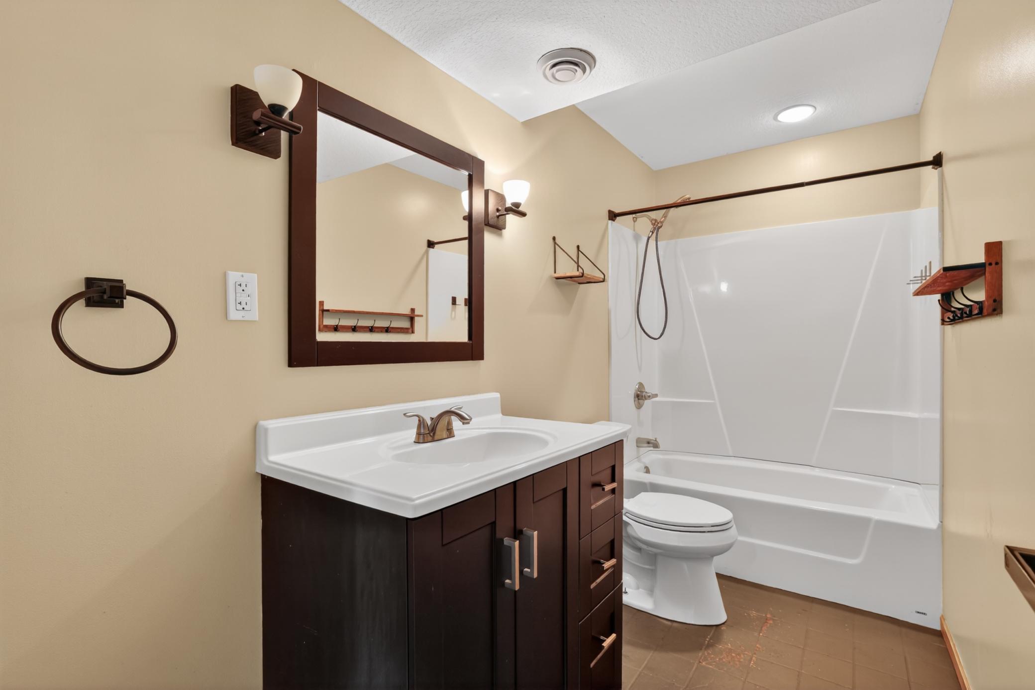 5852 Excalibur Court Northwest Rochester, MN 55901 - Photo 23 of 44