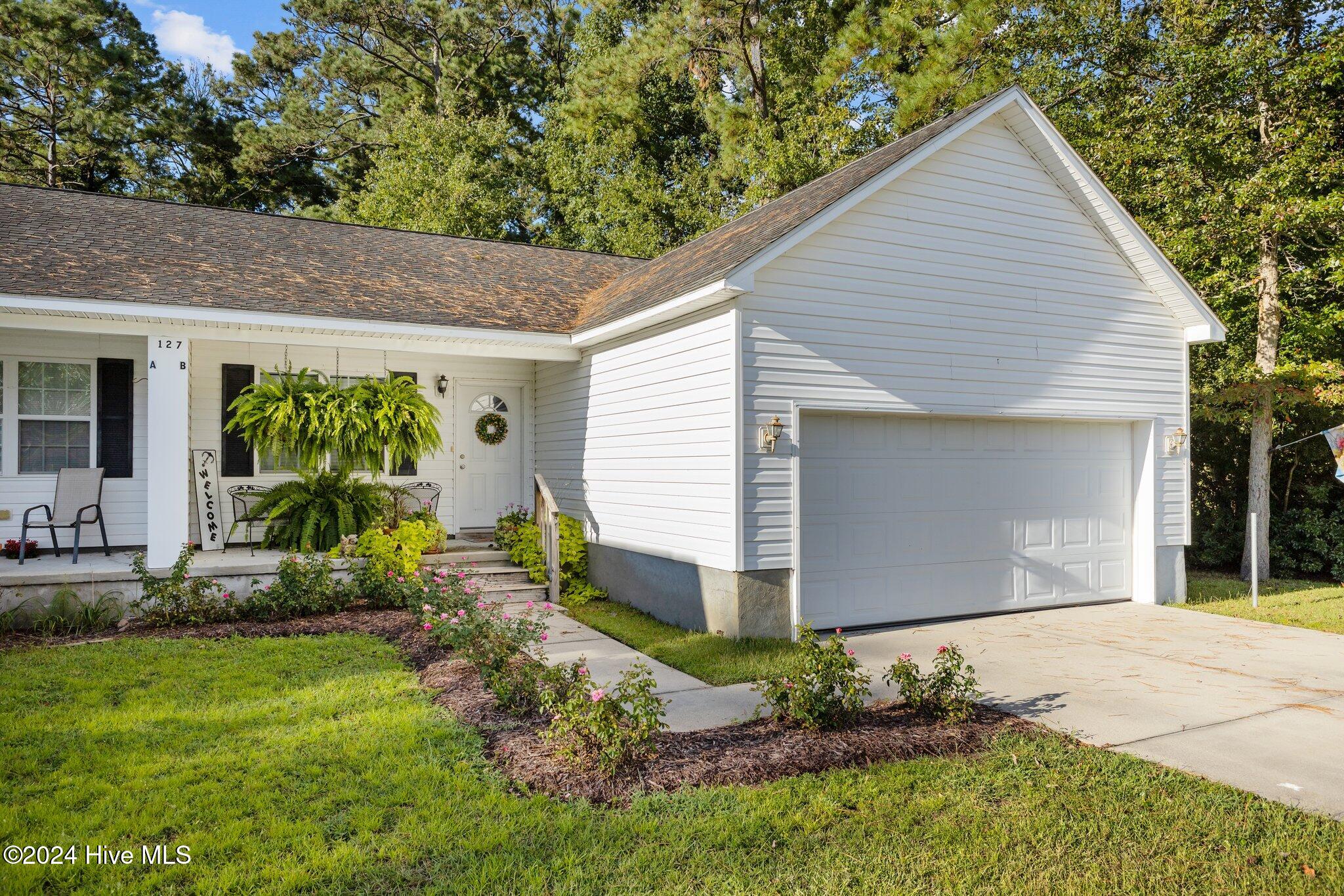 127 Fort Benjamin Rd Unit B
