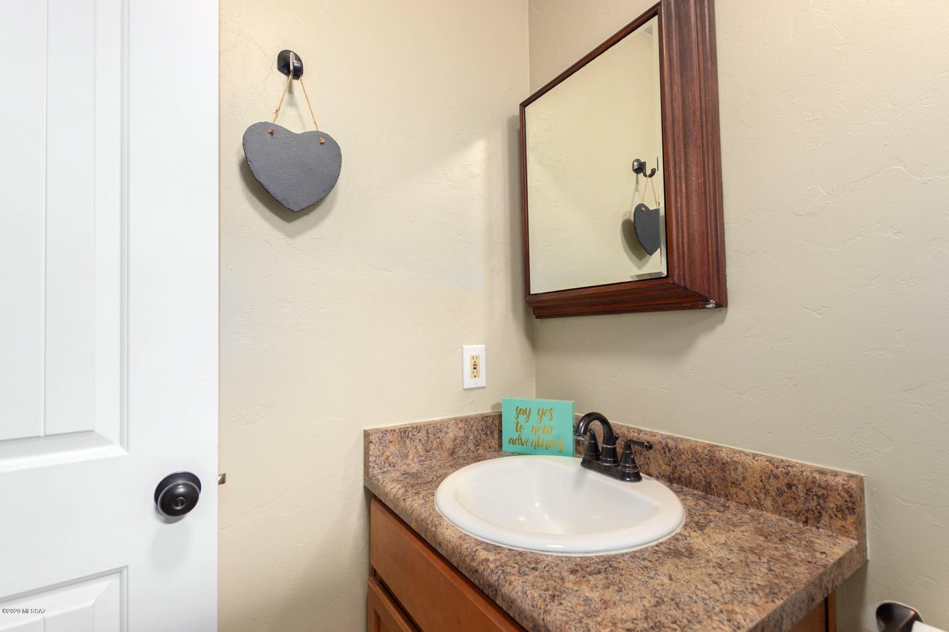 6801 South Craycroft Road Tucson, AZ 85756 - Photo 16 of 25