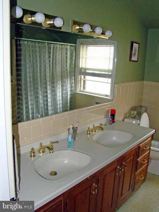 1815 Ridgeview Avenue Lancaster, PA 17603 - Photo 13 of 16 Gallery Image 13