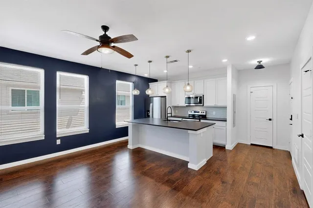 $1,500 | 800 South Welch Street, Unit 104, Denton, TX 76201