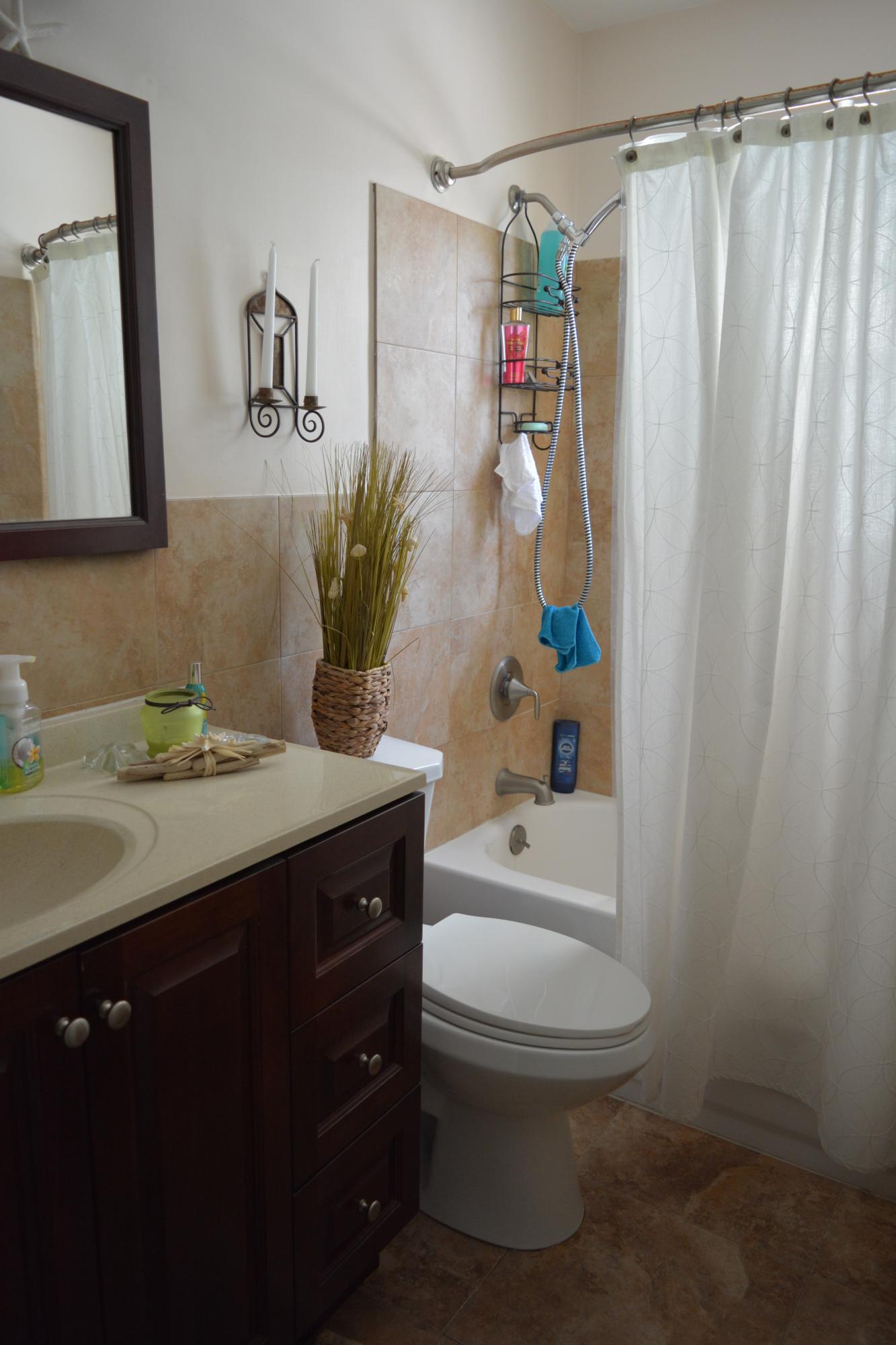925 Eucalyptus Road North Palm Beach, FL 33408 - Photo 2 of 25 bathroom extra