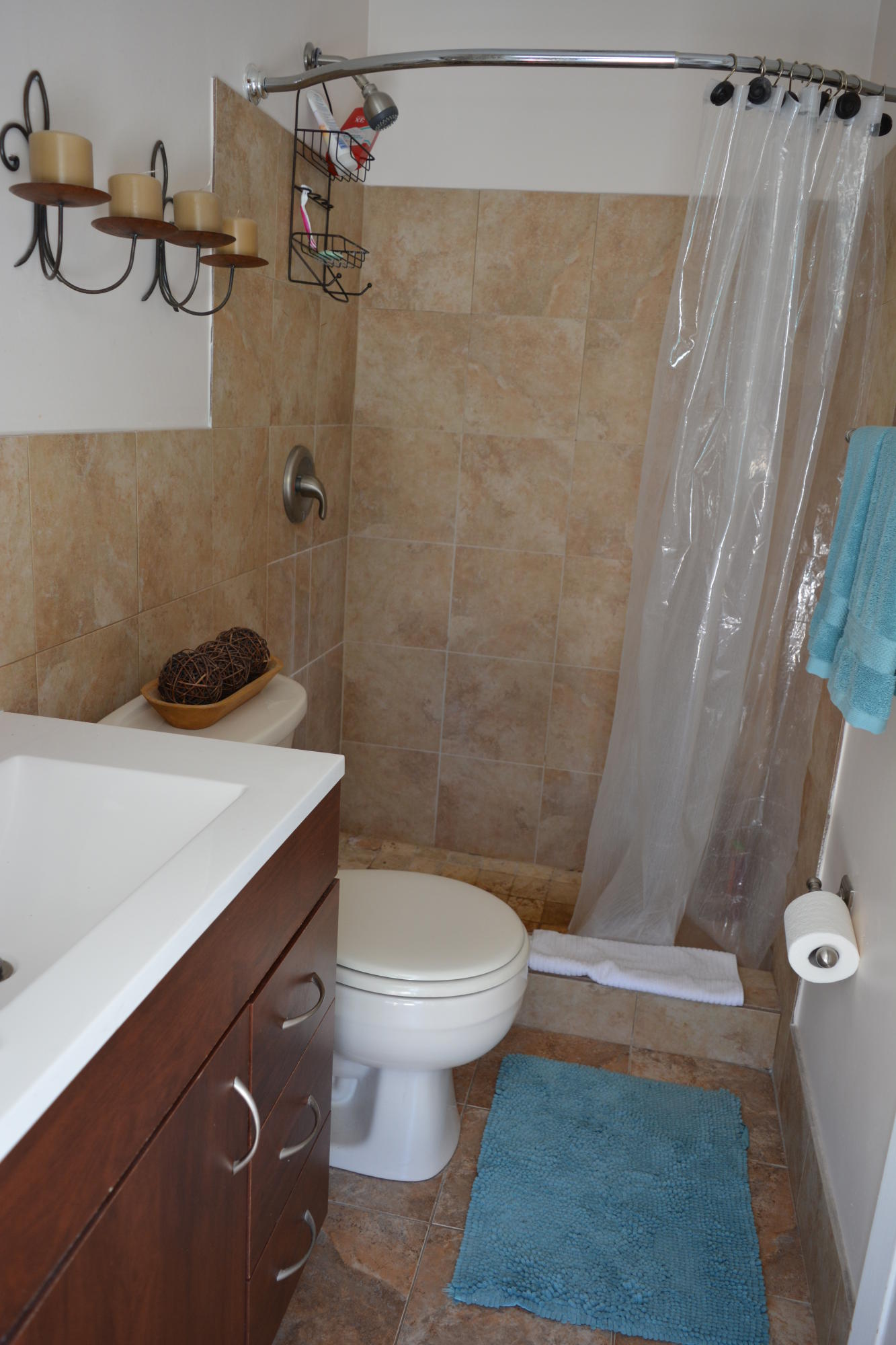925 Eucalyptus Road North Palm Beach, FL 33408 - Photo 3 of 25 bathroom master