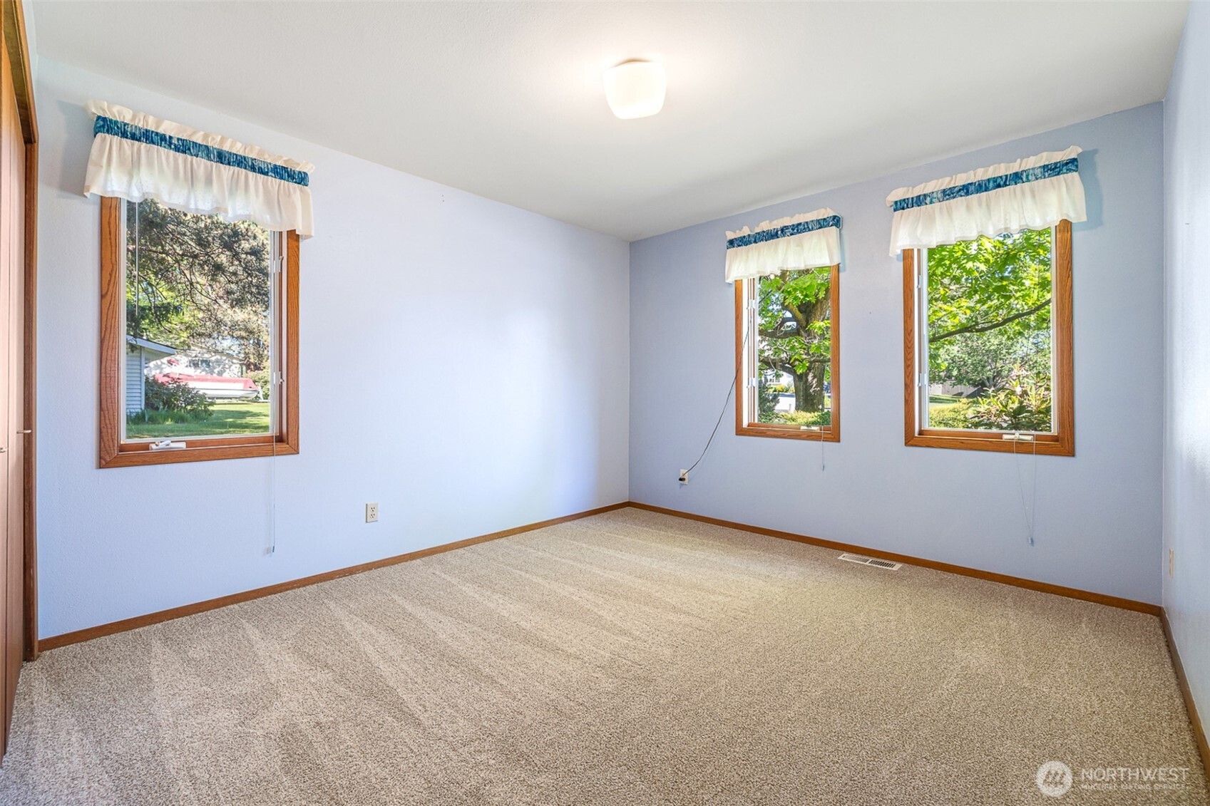 8920 Franklin Road Pasco, WA 99301 - Photo 17 of 40 Gallery Image 17