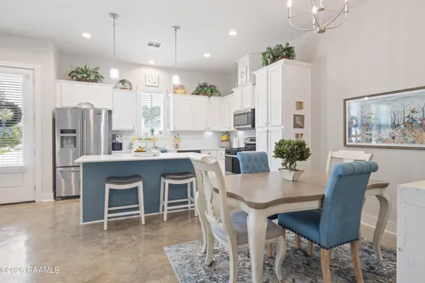 $243,500 | 109 Satsuma Drive, Youngsville, LA 70592