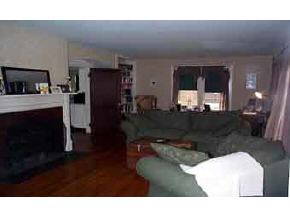 15 Locust Avenue Exeter, NH 03833 - Photo 2 of 2