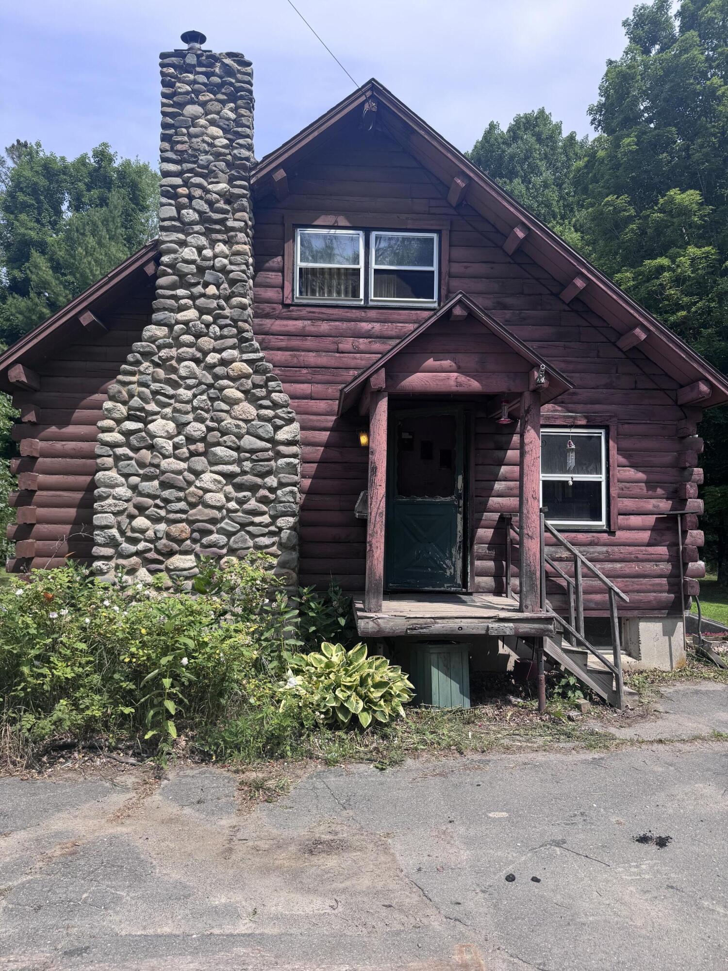 723 Middle Road Bradford, ME 04410 - Photo 2 of 17 IMG_4036
