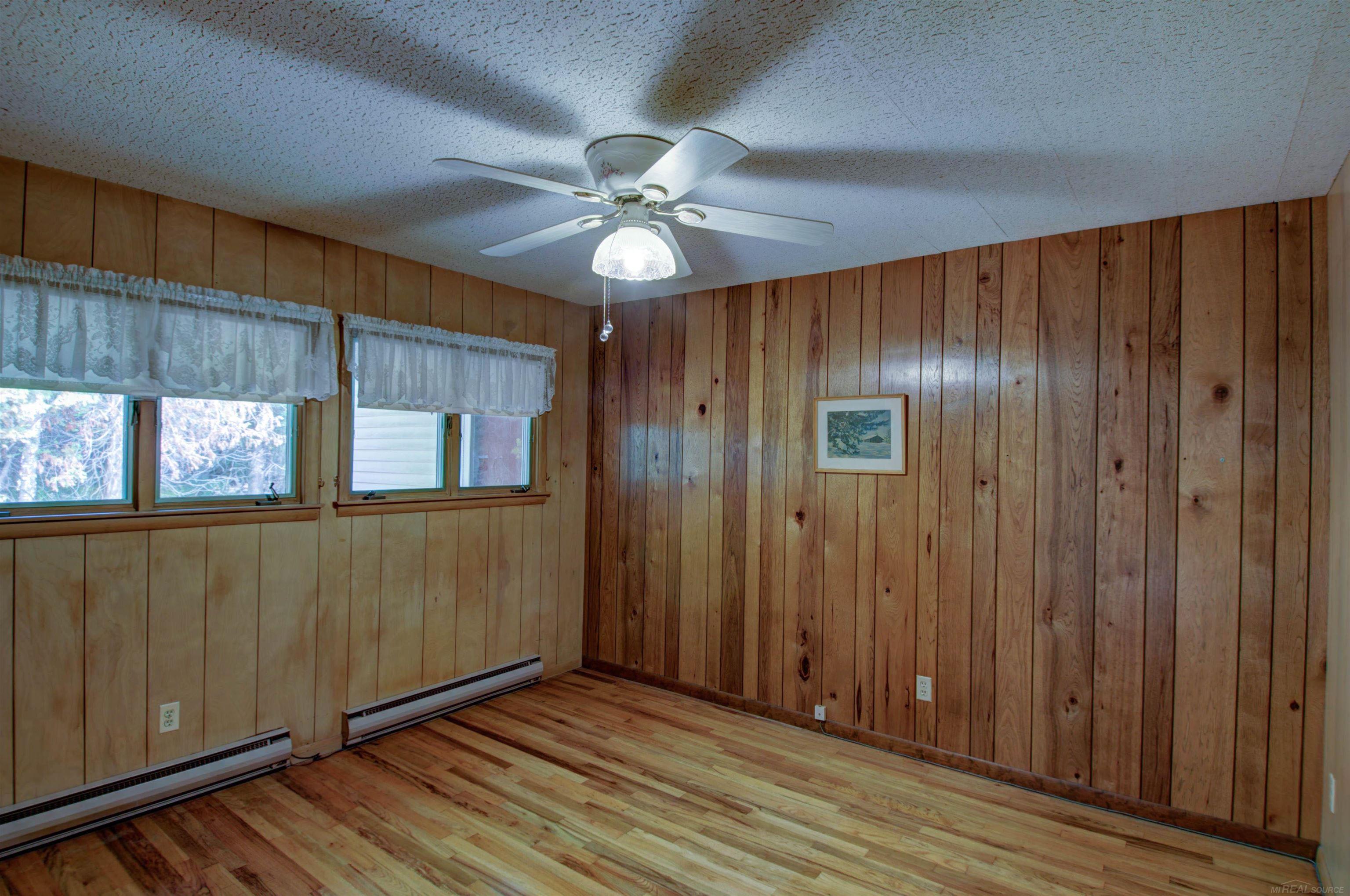 7124 Holverson Road Carsonville, MI 48419 - Photo 31 of 64 50093806-30.JPG