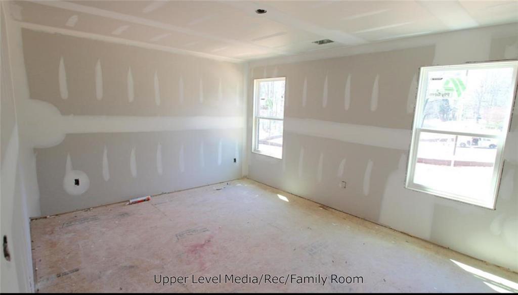 5572 Lilburn Stone Mountain Road Stone Mountain, GA 30087 - Photo 46 of 63