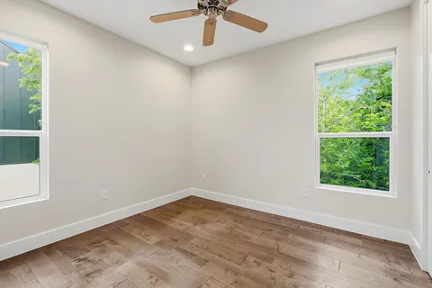 $925,000 | 1307 Clifford Avenue, Austin, TX 78702