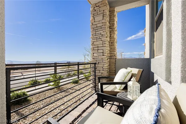 $3,200 | 1410 Whistling Kite Street, Las Vegas, NV 89138