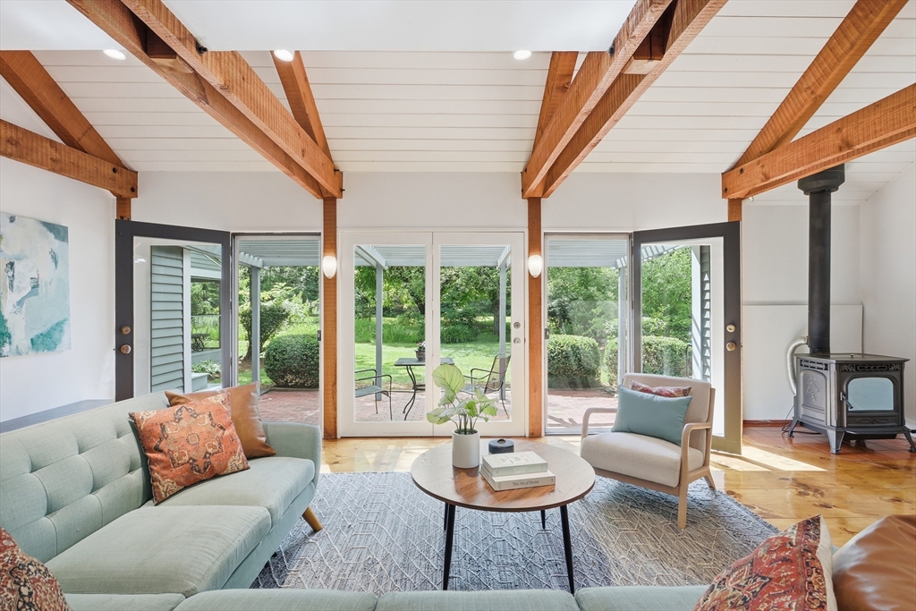 313 Berlin Road Bolton, MA 01740 - Photo 11 of 41