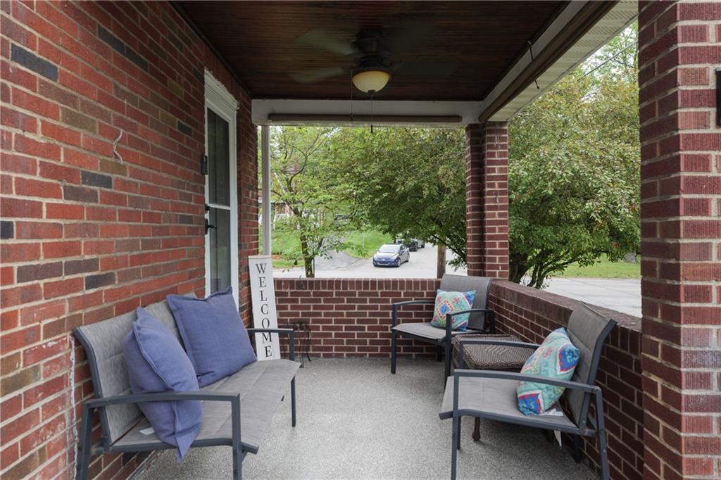 4401 West Run Road Homestead, PA 15120 - Photo 4 of 22 Gallery Image 4