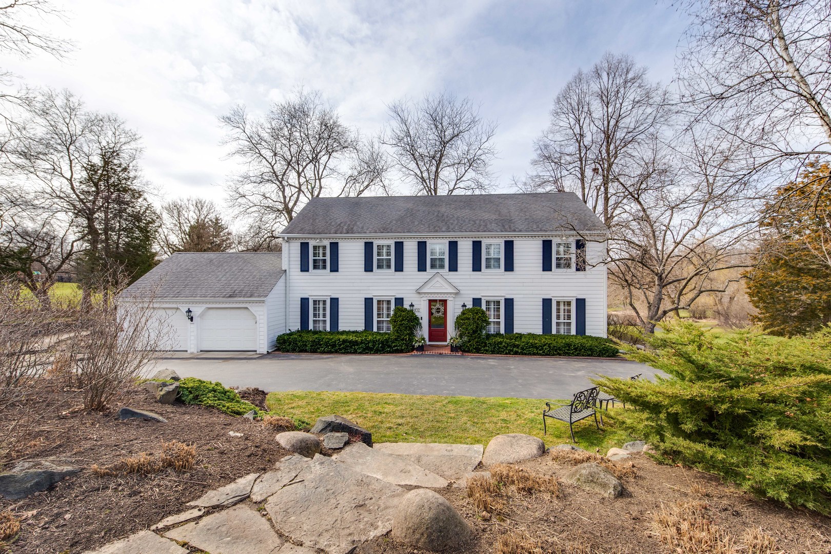 102 Carriage Road North Barrington, IL 60010 - Photo 1 of 58 Gallery Image 1