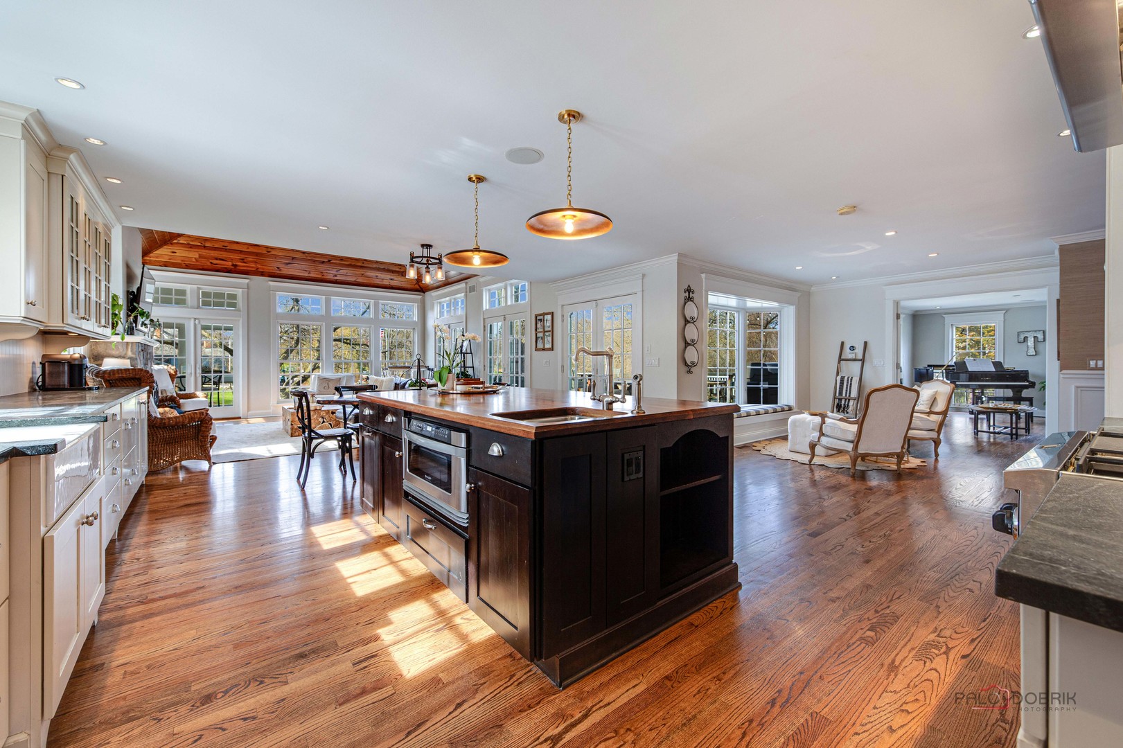 102 Carriage Road North Barrington, IL 60010 - Photo 12 of 58 Gallery Image 12