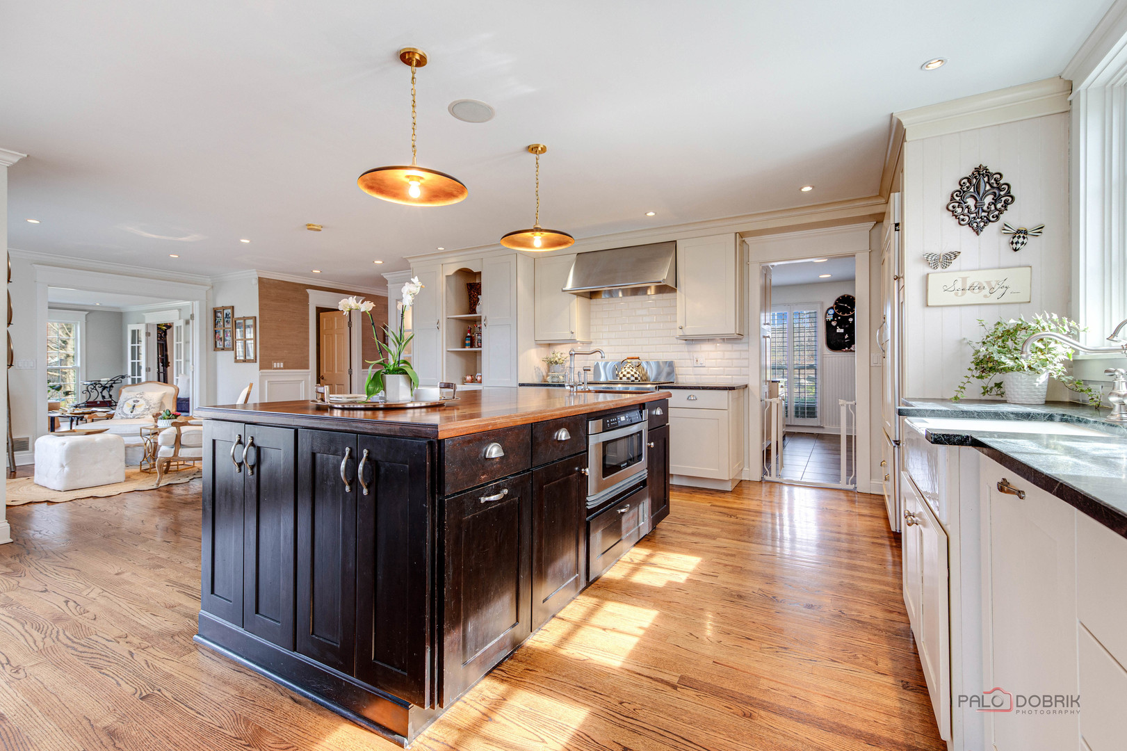 102 Carriage Road North Barrington, IL 60010 - Photo 14 of 58 Gallery Image 14