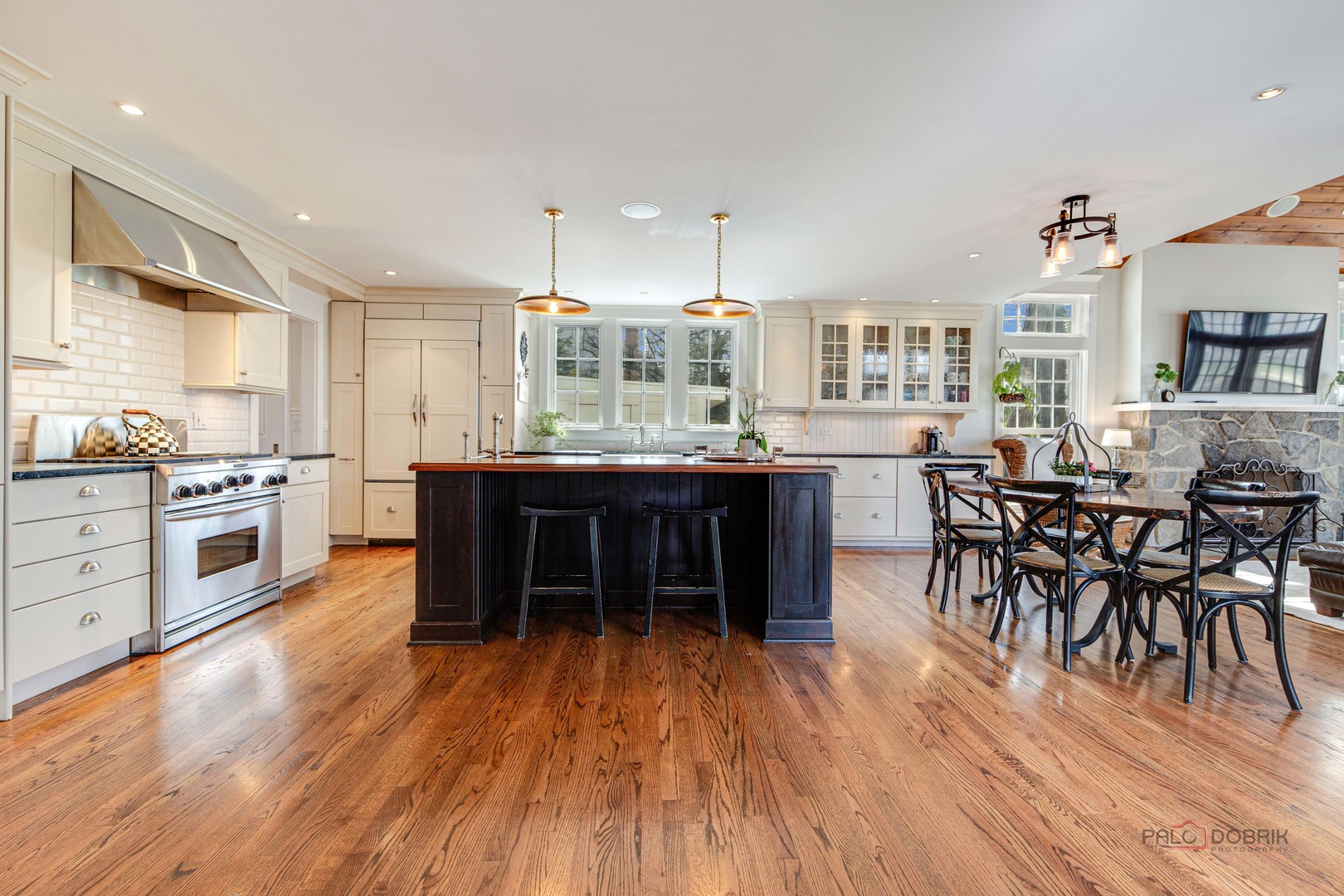 102 Carriage Road North Barrington, IL 60010 - Photo 15 of 58 Gallery Image 15