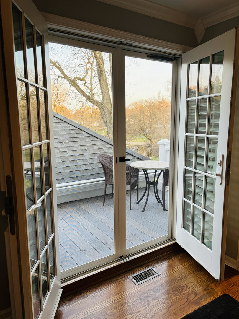 102 Carriage Road North Barrington, IL 60010 - Photo 26 of 58 Gallery Image 26