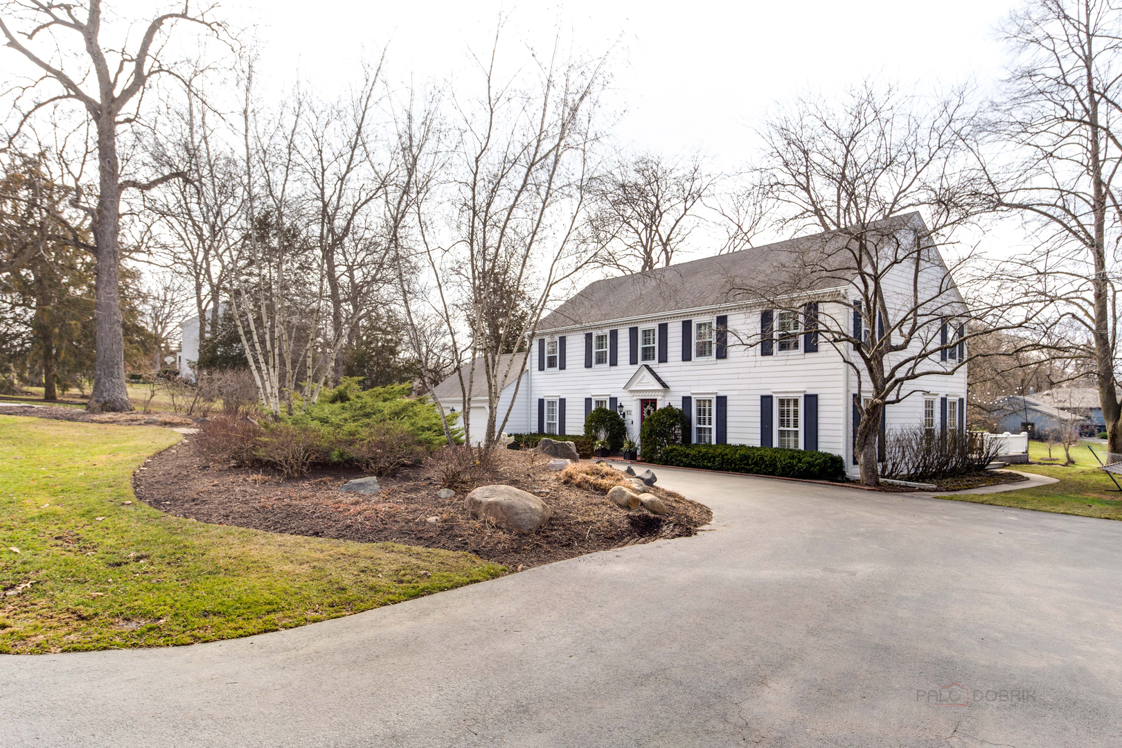 102 Carriage Road North Barrington, IL 60010 - Photo 3 of 58 Gallery Image 3