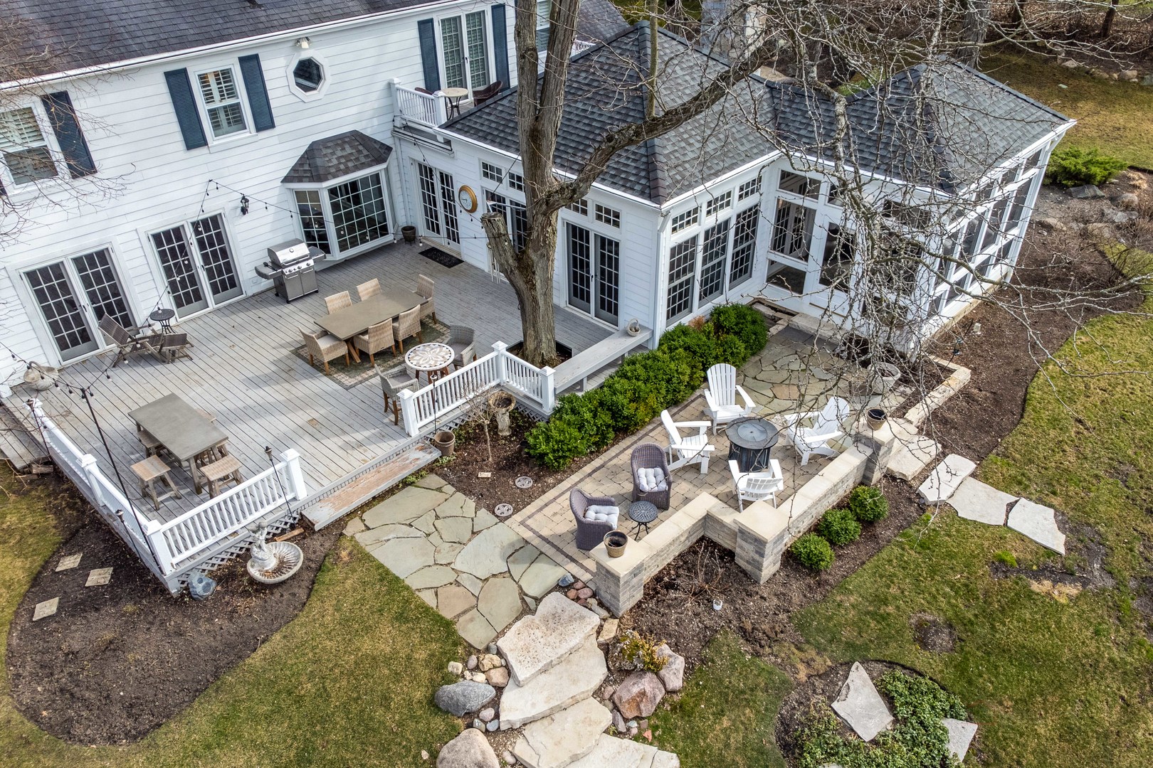 102 Carriage Road North Barrington, IL 60010 - Photo 40 of 58 Gallery Image 40