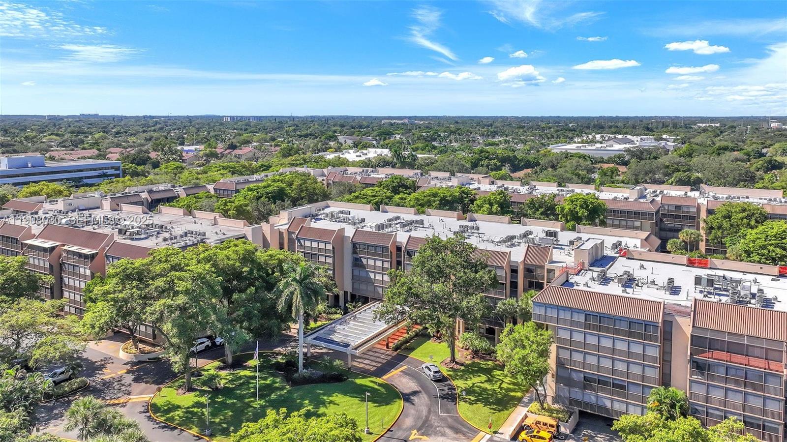 2810 North 46th Avenue, Unit F655 Hollywood, FL 33021 - Photo 3 of 52