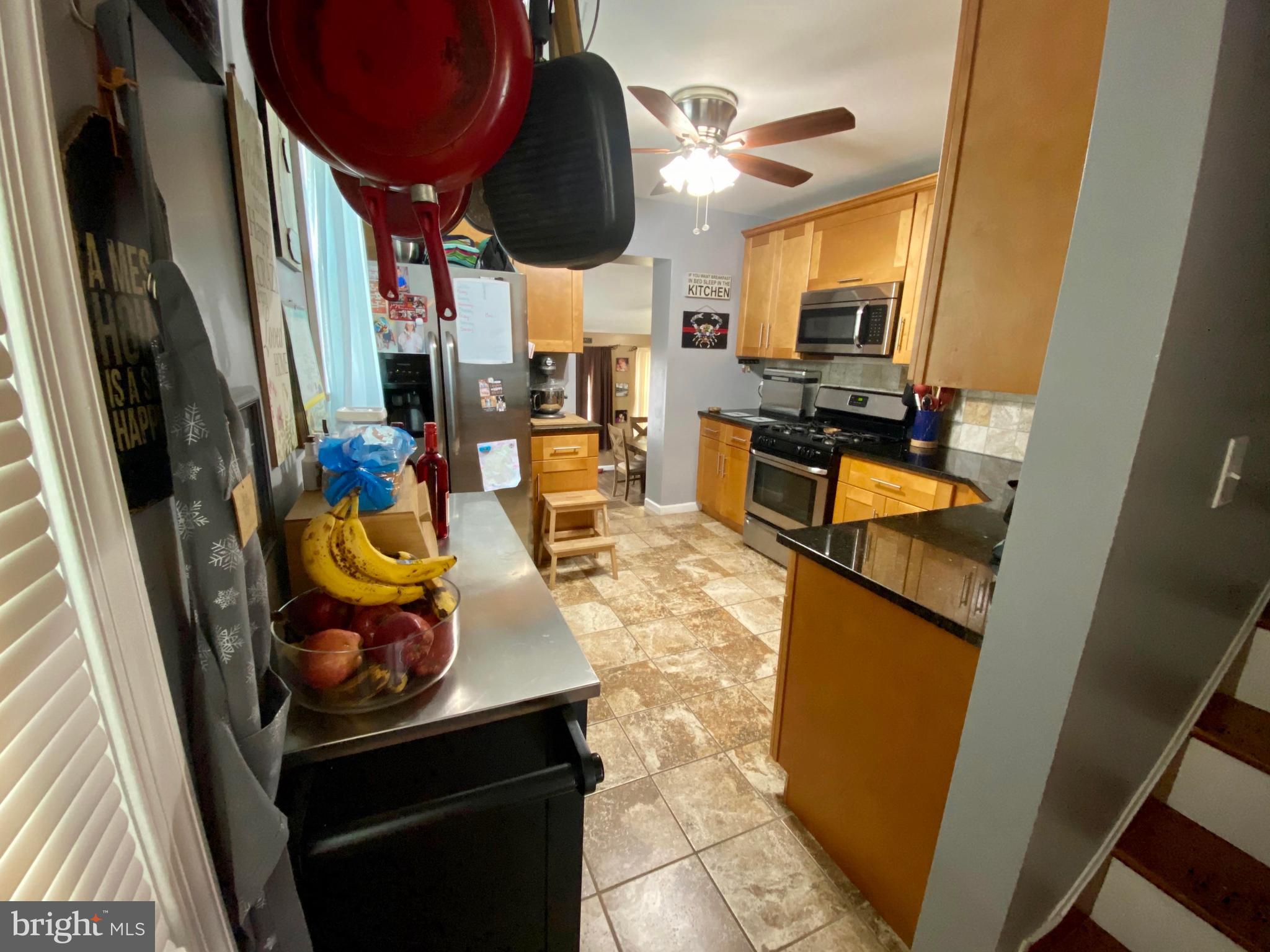 2530 Windsor Road Parkville, MD 21234 - Photo 13 of 25 Kitchen