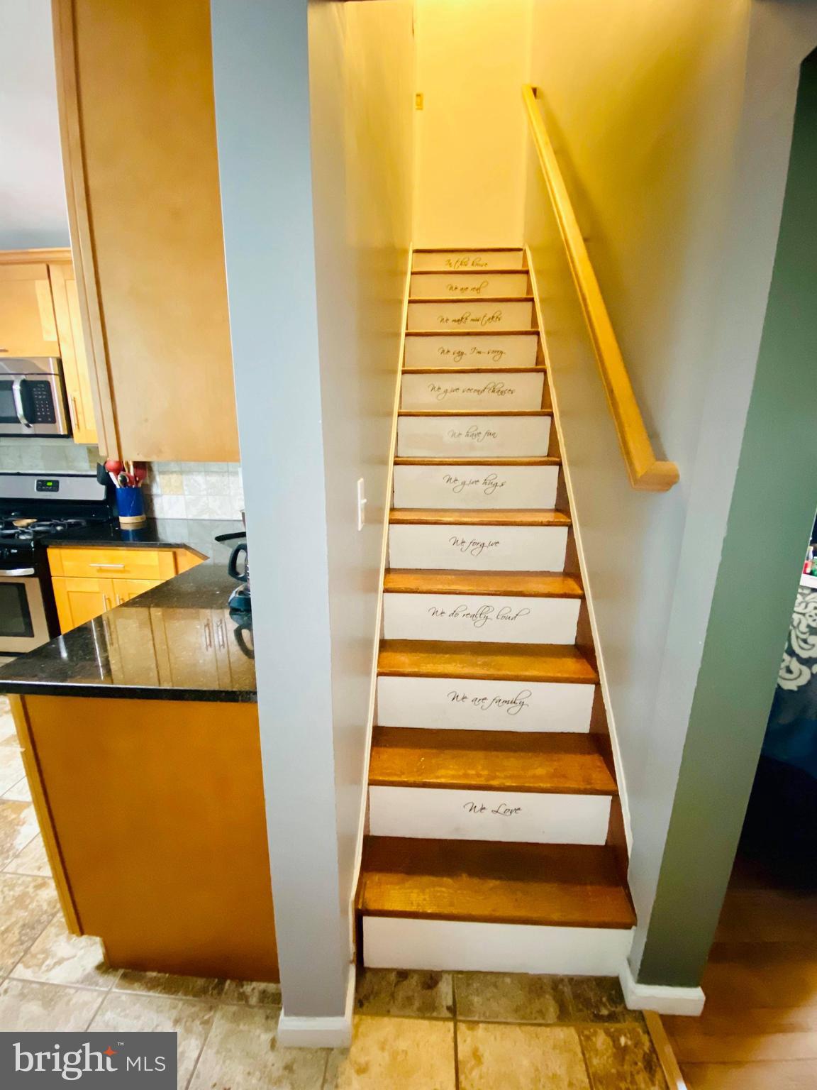 2530 Windsor Road Parkville, MD 21234 - Photo 17 of 25 steps leading to upper level