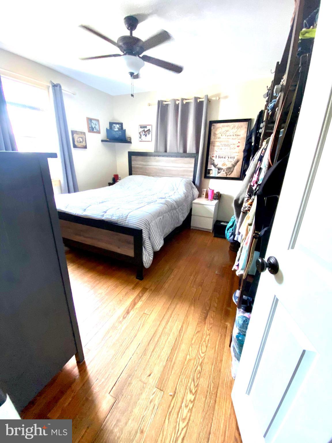2530 Windsor Road Parkville, MD 21234 - Photo 4 of 25 Mail Level Bedroom