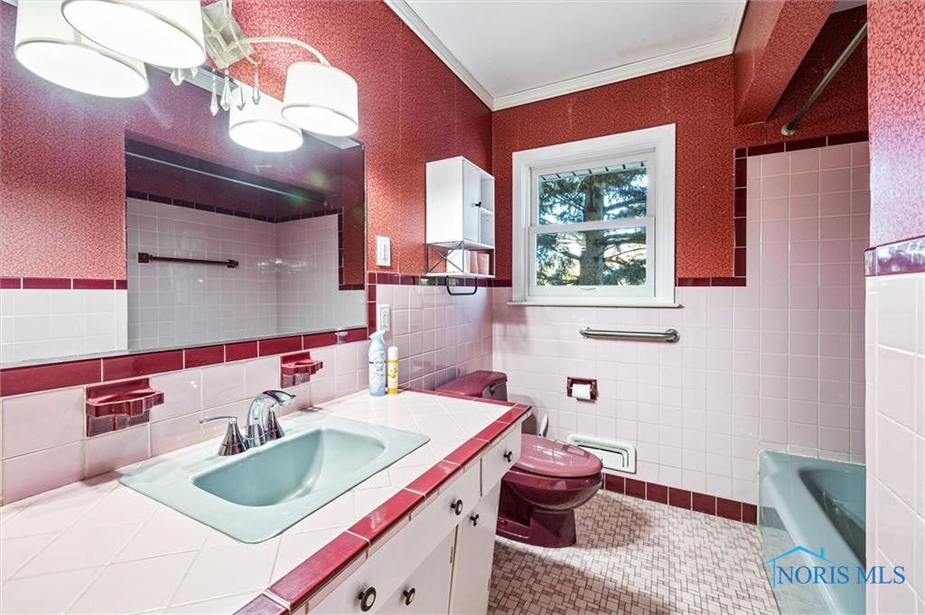 15780 Five Point Road Perrysburg, OH 43551 - Photo 8 of 27 Gallery Image 8
