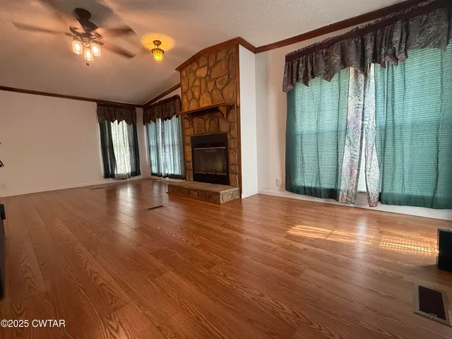 a view of a indoor basketball room