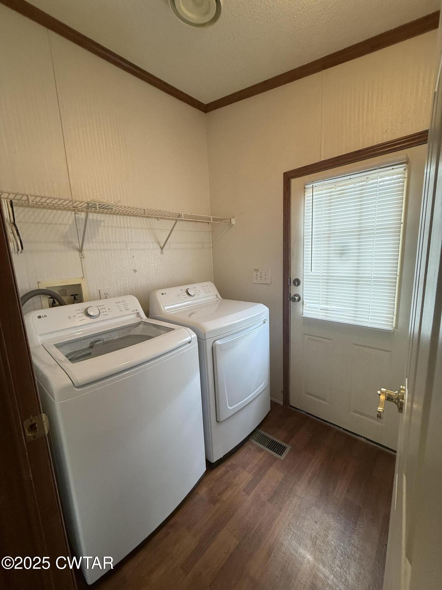501 Post Office Road Michie, TN 38357 - Photo 20 of 20 a utility room with dryer and washer