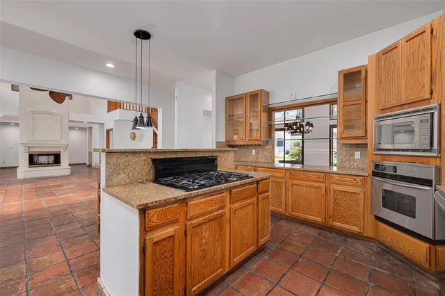 $9,950 | 201 Blanca Avenue, Tampa, FL 33606