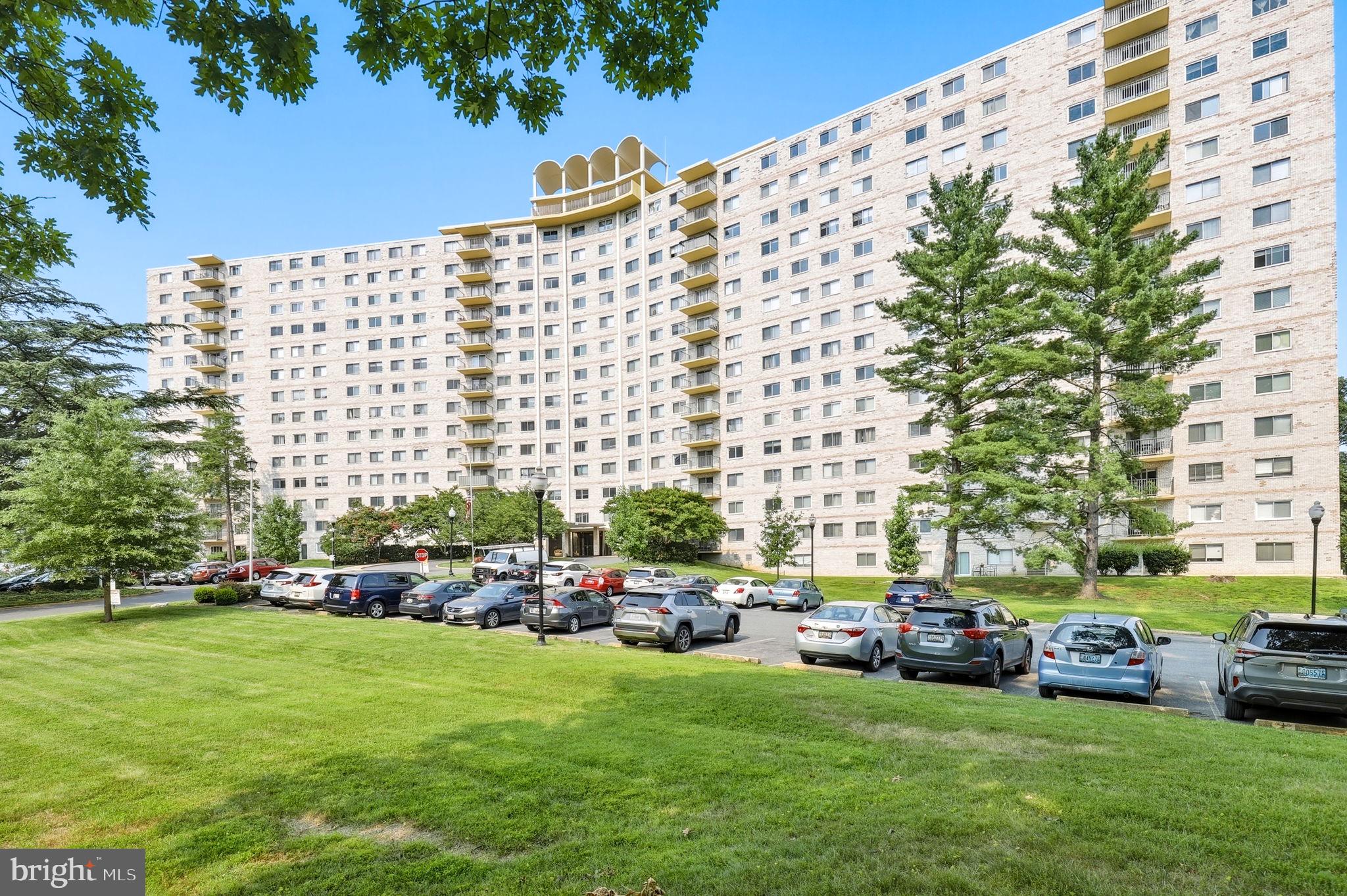 1111 University Boulevard West, Unit 1114A Silver Spring, MD 20902 - Photo 2 of 17