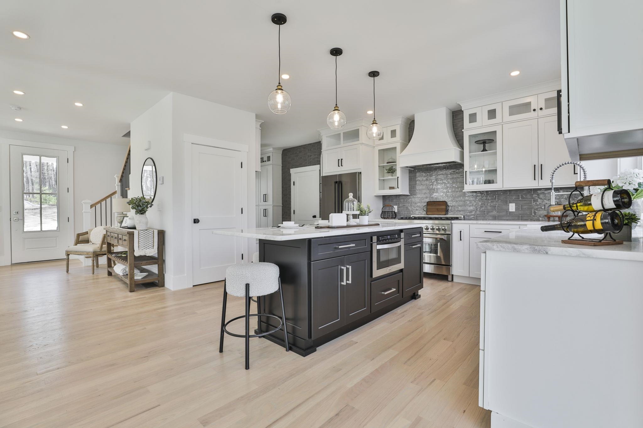 246 Hayden Road Hollis, NH 03049 - Photo 3 of 40