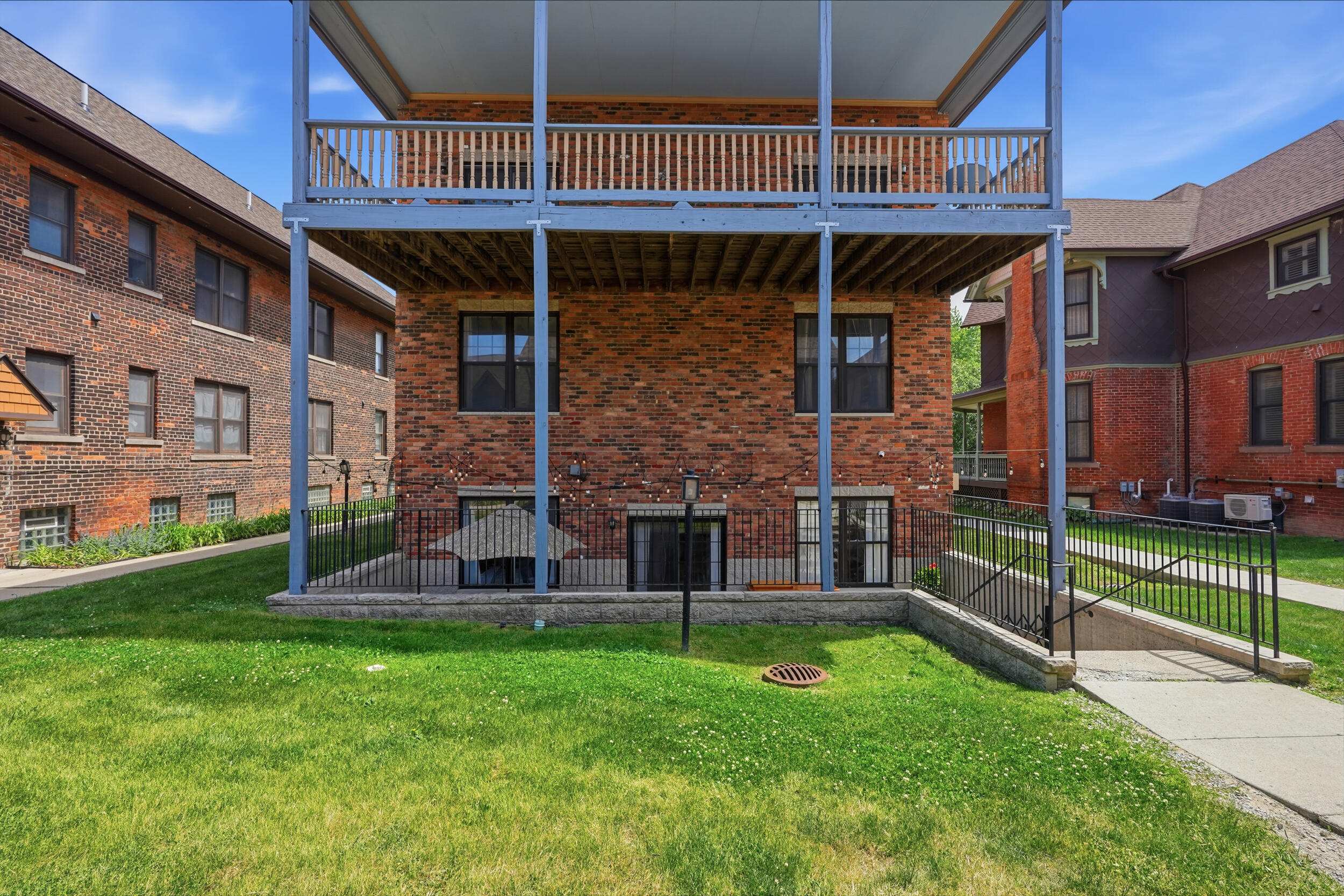 429 East Ferry Street, Unit 8 Detroit, MI 48202 - Photo 34 of 53 429 e ferry st-34