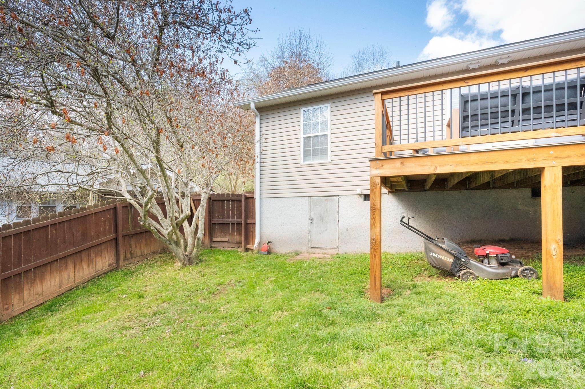 60 Huffman Road Asheville, NC 28806 - Photo 21 of 25